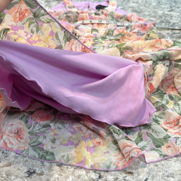 Stella & Julie | Macy’s | Tiered Pastel Floral Sleeveless Maxi Dress Size 4 - Picture 9 of 14